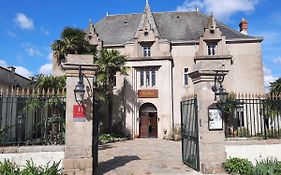 Hotel De La Barbacane